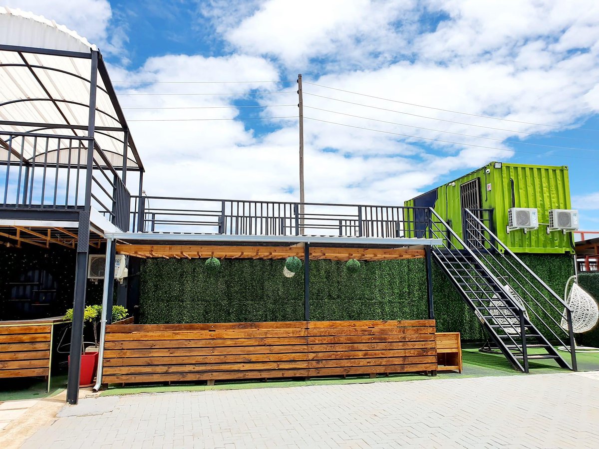 Your favourite place mo Kassie . Come and enjoy your food, drinks and conversation over good music. #Motswako #Kimberley

#Daytime
#Eat
#drink
#Relax
