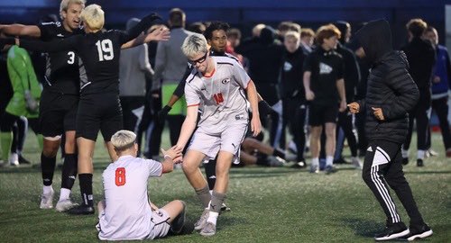 Chxzpiper's tweet photo. Scoring in a regional final out here in the states was my best feeling in football so far. Not the way we wanted it to end but we go again next year !! ⚔️ https://t.co/iBzNn1P1Dh