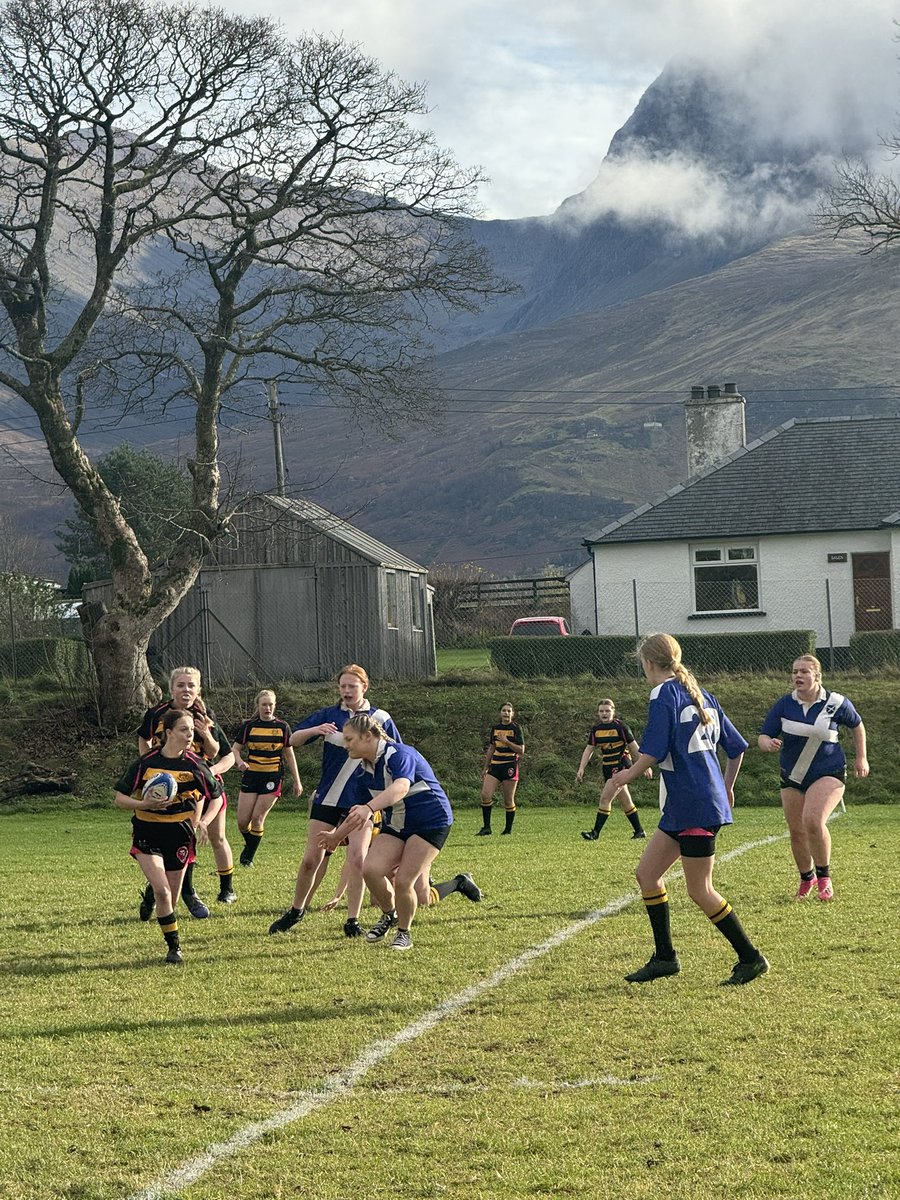 Alness Academy PE tweet media