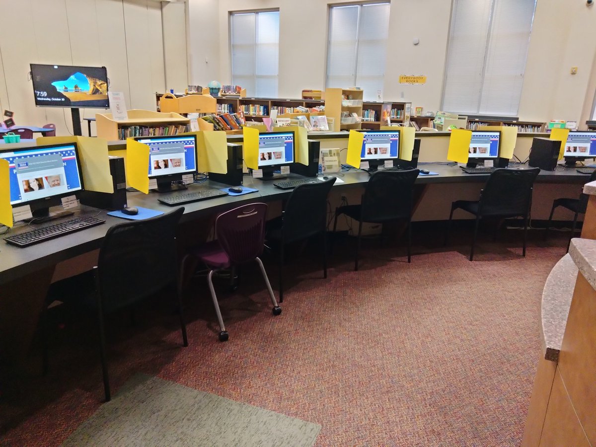 Holmquist Librarian tweet media