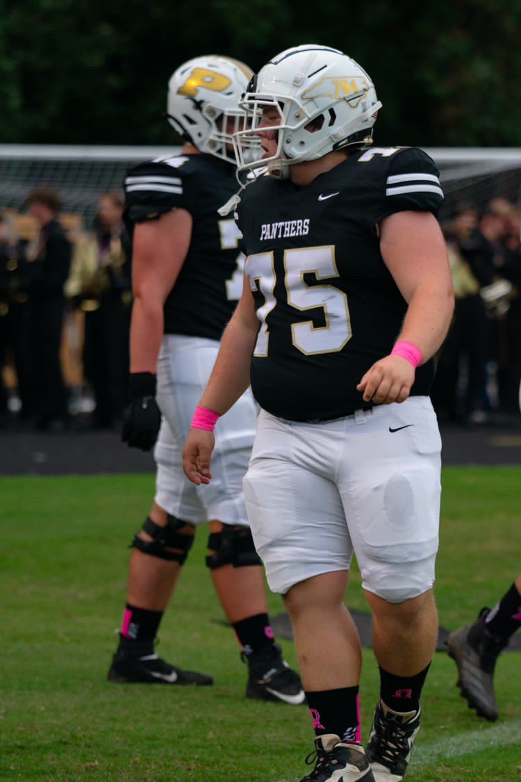 Prov_Football's tweet photo. #SENIORS 🚌🏴‍☠️🏴‍☠️🏴‍☠️
@HarryGail2 https://t.co/miNtTQM2PD