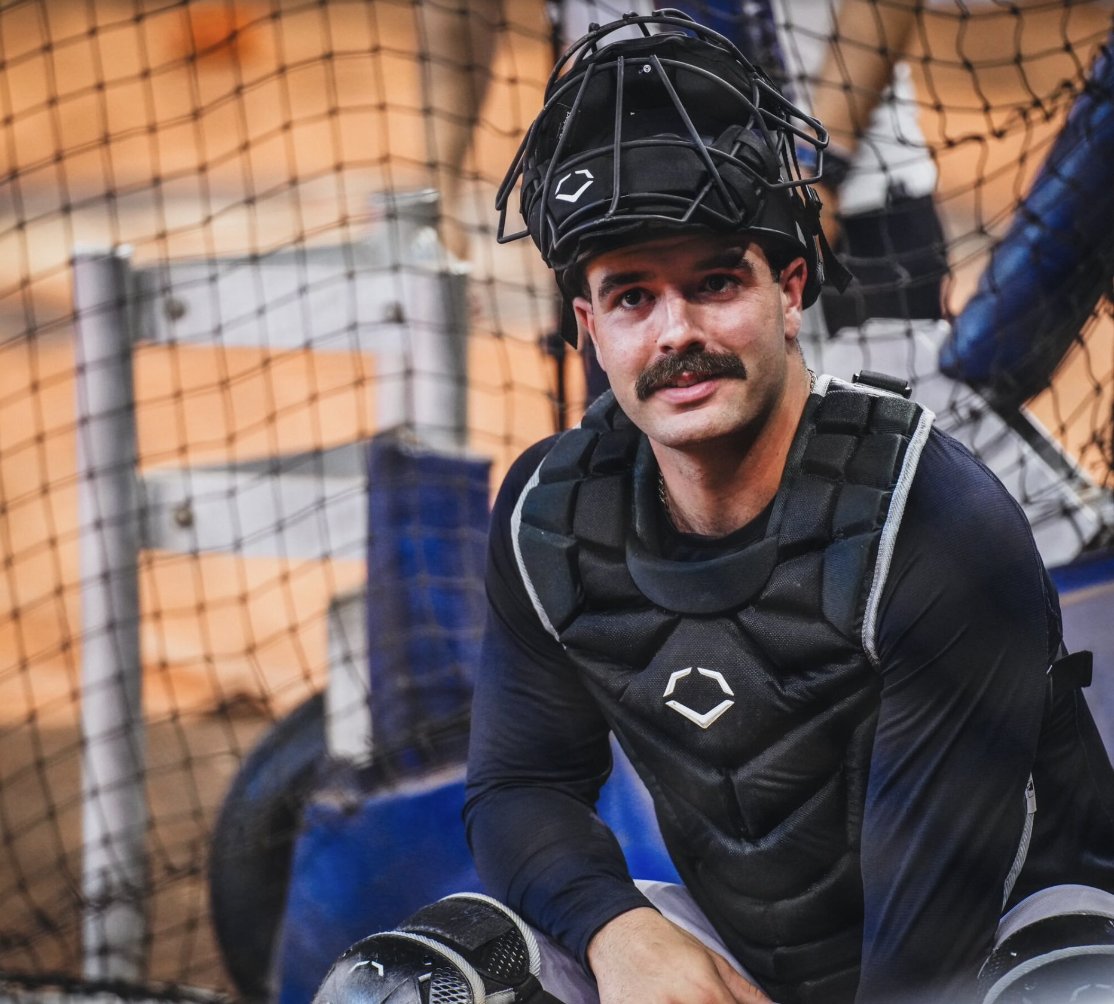 1. Señores, con lo que a mí me gusta dar boches y a ustedes les encanta puyarme el lao' malo, vamos a darles con la que pela, LOS DATOS.

¿Entonces yo soy loca? Hablemos del lado dominicano 🇩🇴de Austin Wells el catcher de los NY Yankees.