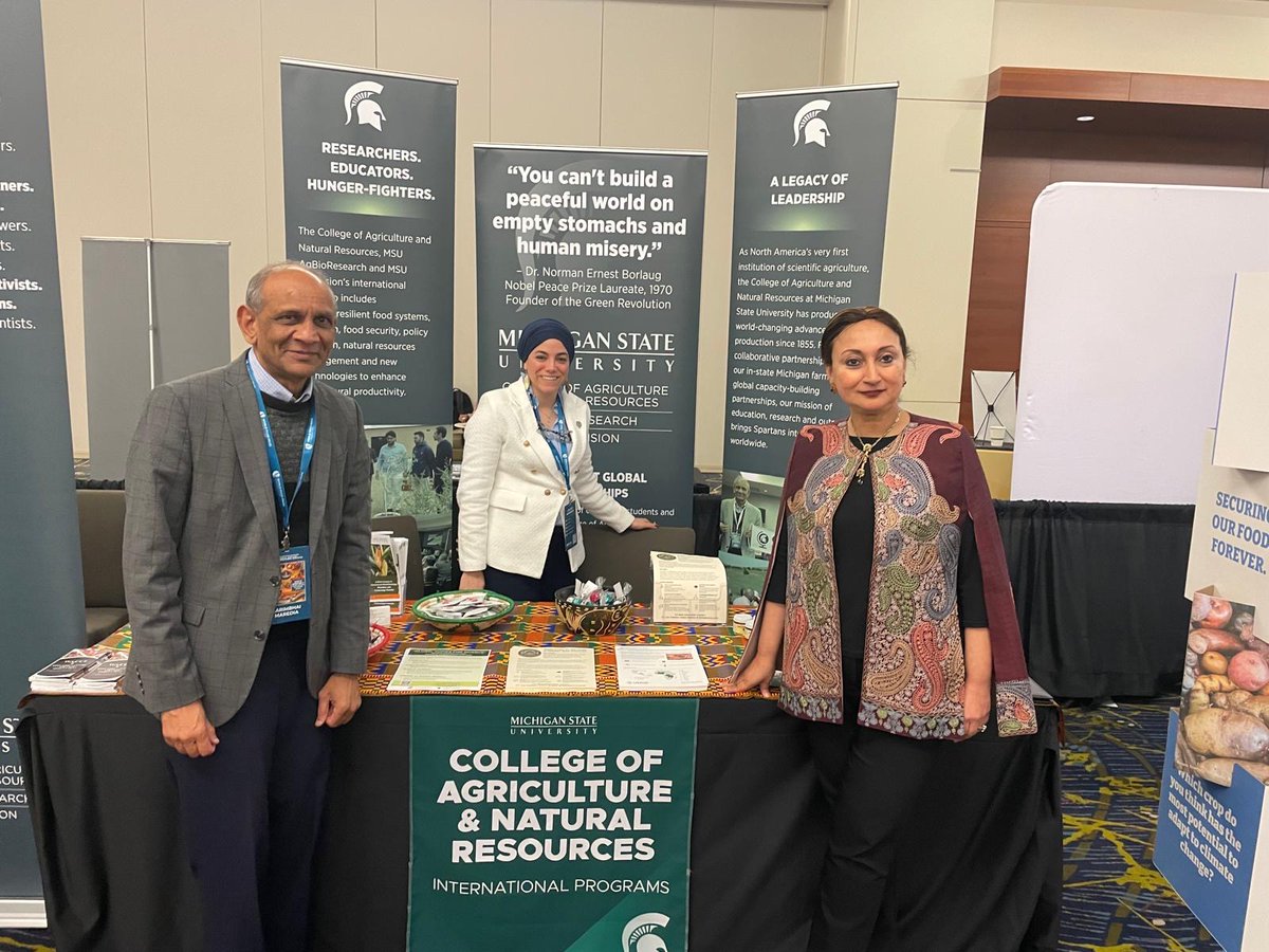 K_Maredia's tweet photo. Our booth is all set up at @WorldFoodPrize, proudly representing @CANR_Int. We’re eager to showcase our impactful work and explore exciting future partnerships. Thanks to Mashal Husain for stopping by! #WorldFoodPrize https://t.co/Gy8n4lSzNl