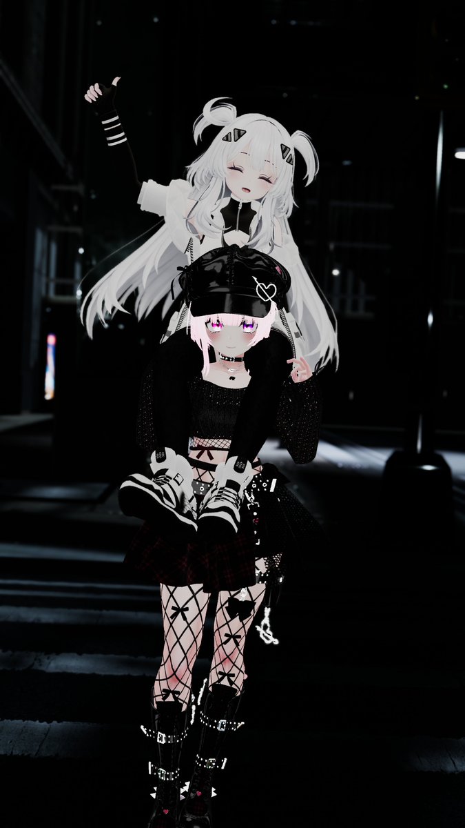myparasan's tweet photo. From a photoshoot me and @NyaMewVRC did..

very cute https://t.co/31vgDyx1gt
