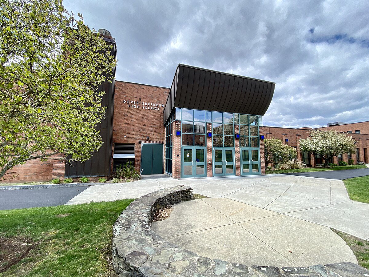 Brandon Hall tweet media