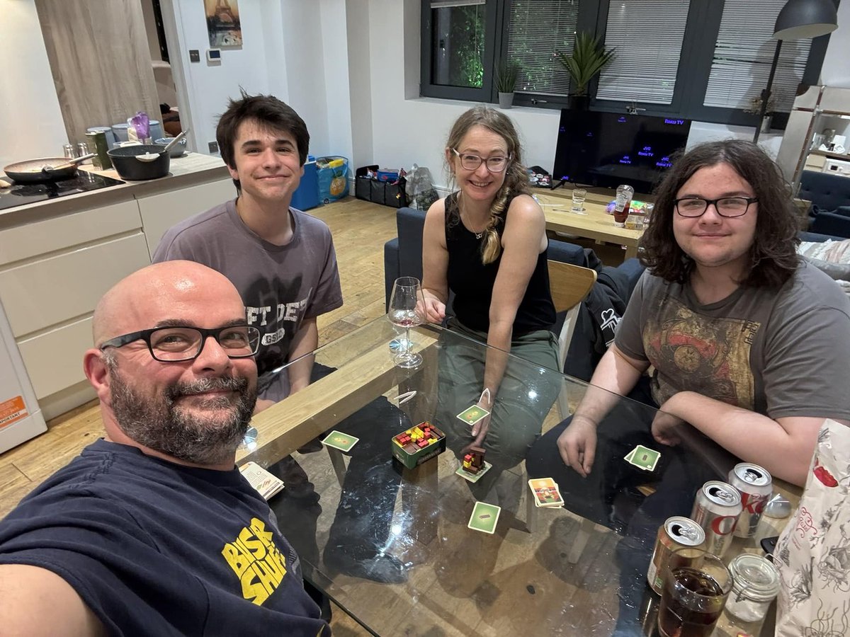 Mike Pearce tweet media