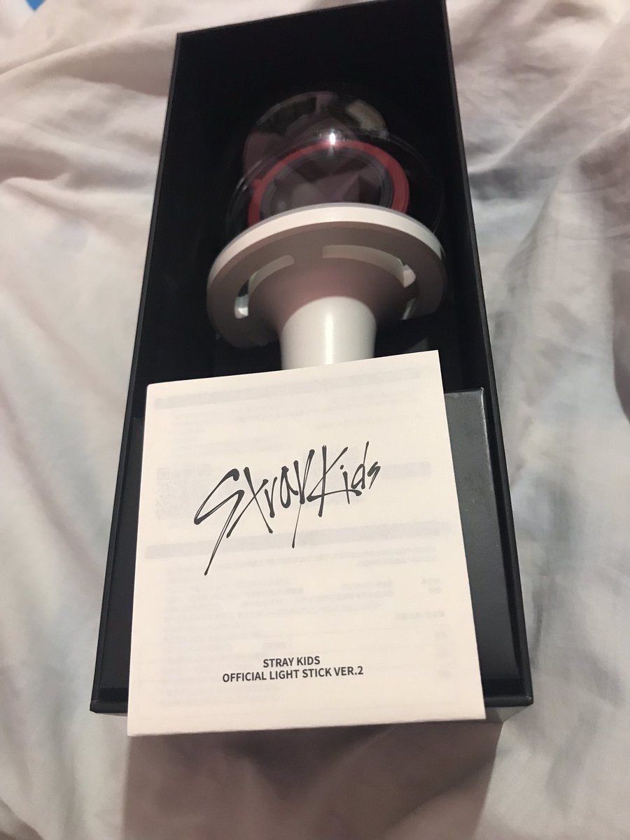 simjae_cart's tweet photo. WTS LFB STRAY KIDS LIGHTSTICK LS NACHIMBONG SKZ LIGHT STICK VER 2 PH

₱2,700 + SF

✅ PAYO 
✅onhand
✅ maya/gcash/bdo
✅ direct jnt
✅SF can do cod
✅reply/DM to avail

🏷skz stray kids lightstick ls nachimbong ls ver2 ph onhand wts lfb wtb lfs lf dominateinbulacan https://t.co/dD5oTjChEd