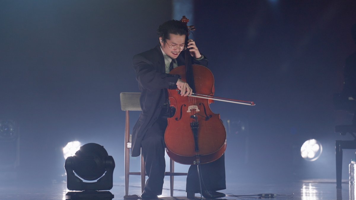 【🎥動画】
King Gnu・常田大希、チェロ生演奏で書き下ろし楽曲「祝祭」を披露🎻✨兄・常田俊太郎と『カルティエ』パーティフィナーレを飾る👏💞

🔻動画はこちら👇🩵
youtu.be/iDBkVgFiPCk

#常田大希 #常田俊太郎 #KingGnu <a href="/DaikiTsuneta/">常田大希 - Daiki Tsuneta</a> <a href="/KingGnu_JP/">King Gnu</a>