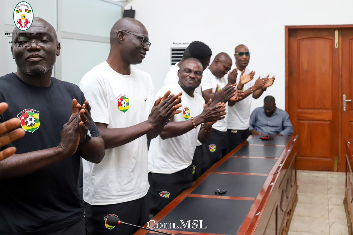 J’ai reçu ce 29 oct. 2024, nos ambassadeurs maracaniers qui ont décroché la médaille de #bronze🥉 à la première édition de la #MaraMonde_Abidjan2024.
Je leur ai transmis les félicitations et encouragements du PR <a href="/FEGnassingbe/">Faure Essozimna GNASSINGBÉ</a> 
Bravo et plein succès au maracana au #Togo🇹🇬
<a href="/GouvTg/">Gouvernement Togolais/Togolese Government</a>