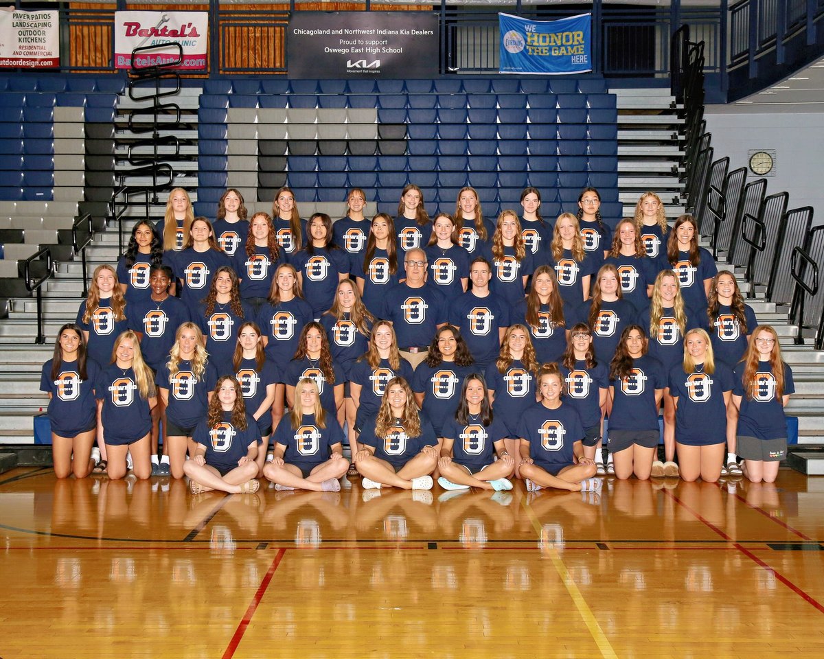 OEHS_GoWolves's tweet photo. Congratulations to the Oswego Girls Co-Op Swim &amp; Dive Team and coaches for winning the Conference Championship for the 17th year in a row! What an amazing accomplishment!  Up next: Sectionals in two weeks! #LetsGo https://t.co/AY8Pr03Drh