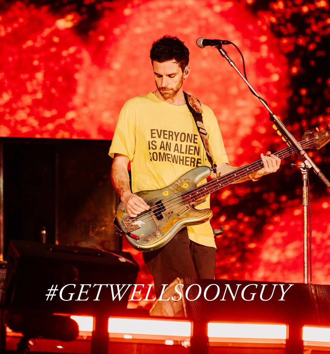 coldplay_pmaofc's tweet image. ¡Los fans de Latinoamérica unidos deseamos que te recuperes pronto querido Guy! #GetWellSoonGuy 

🇨🇱🇧🇷🇲🇽🇨🇴🇵🇪🇪🇨🇦🇷🇧🇴🇨🇷🇵🇾🇻🇪