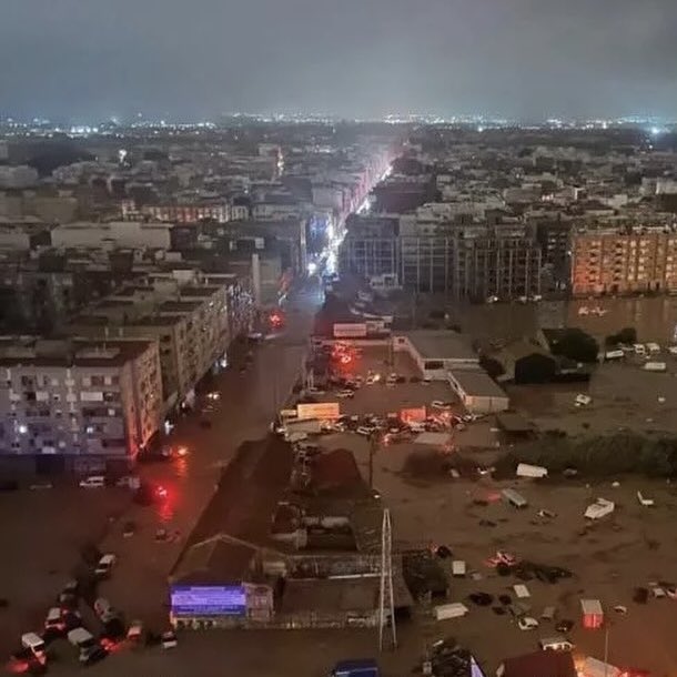 belendearena's tweet photo. Todo nuestro apoyo a las víctimas de la DANA que ha azotado la Comunidad Valenciana. Mucha fuerza, estamos con todos y cada uno de ustedes 😢💪🏼💪🏼
 #INUNDACION https://t.co/9A0BATYKWK