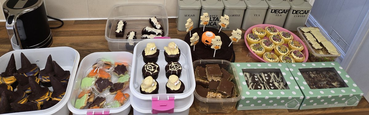 Our star bakers have been at it again!  A Halloween themed bake sale, in aid of @ProspectHospice