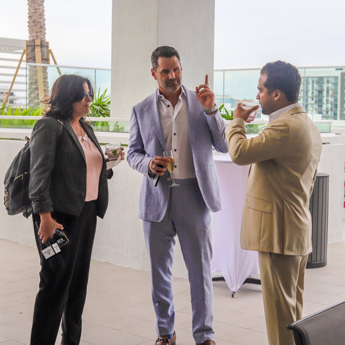 KristineFlook's tweet image. Do you agree⁉️

Honesty is the best policy‼️
Why is honesty the best policy in real estate❓
At Urbanize Properties, it’s not just a saying—it’s our way of doing business. 🏢✨

Our honest approach has helped us become one of South Florida’s top commercial real estate companies.