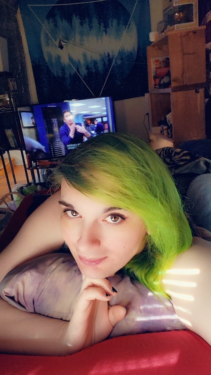 Idk how to tell you but you have to be gay for me, it's the law