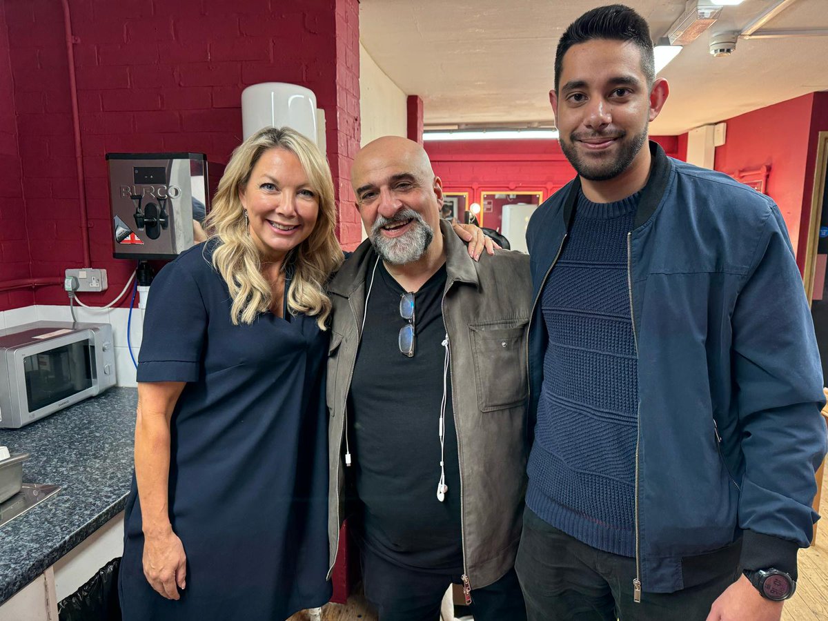 Naryan Branch (@naryanbranch) on Twitter photo Thank you so much <a href="/omid9/">Omid Djalili</a> for an phenomenal night! A true comedy legend and an absolute gentleman, roared on by <a href="/alexlovelltv/">Alex Lovell</a> and the entire <a href="/RedgraveTheatre/">The Redgrave Theatre</a> last night. Go check out his Namaste tour, it's a comedic treat laced with powerful and touching messages of hope ππ½ Thank you so much <a href="/omid9/">Omid Djalili</a> for an phenomenal night! A true comedy legend and an absolute gentleman, roared on by <a href="/alexlovelltv/">Alex Lovell</a> and the entire <a href="/RedgraveTheatre/">The Redgrave Theatre</a> last night. Go check out his Namaste tour, it's a comedic treat laced with powerful and touching messages of hope ππ½