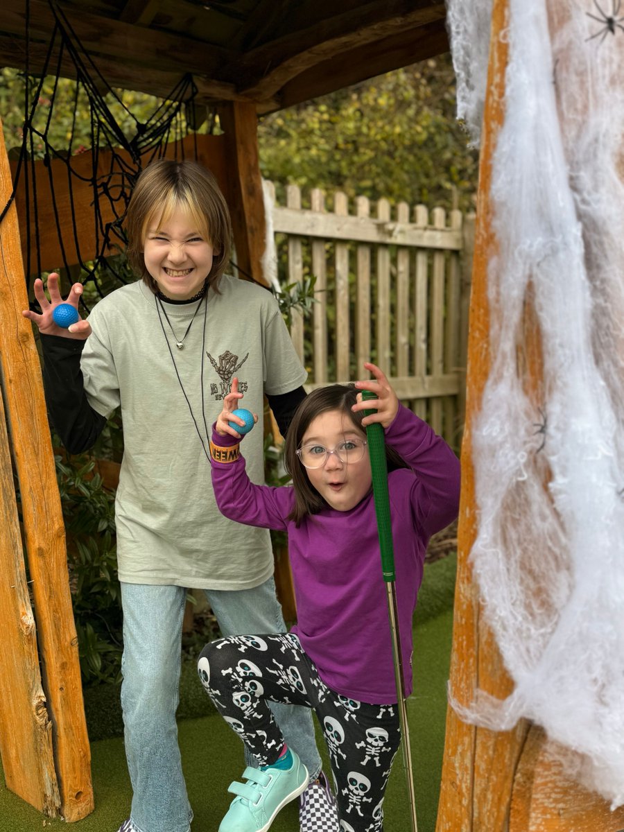 ChinaFleet's tweet image. 👻🎃Join in the Spooktacular fun at our Halloween-themed Woodland Adventure Golf!
Running until Sunday 3rd November, with a FREE goody bag for every child!
Just turn up, pay and play!
T&amp;amp;Cs apply
#adventuregolf #halloween #funthingstodo #family #cornwall #minigolf