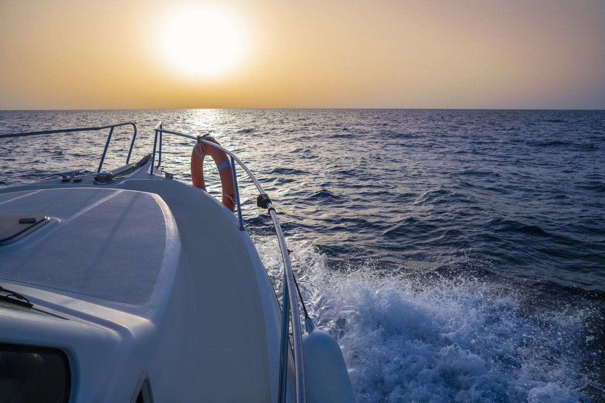 BAESystemsInc's tweet photo. Our shipyard in Jacksonville refits and maintains vessels from Maine to Miami and its capacity will increase 300% in April 2025.
Visit us this week at @flibsofficial.
#FLIBS #ShipModernization #ShipConversion #Yacht https://t.co/MqaK9CfIAF