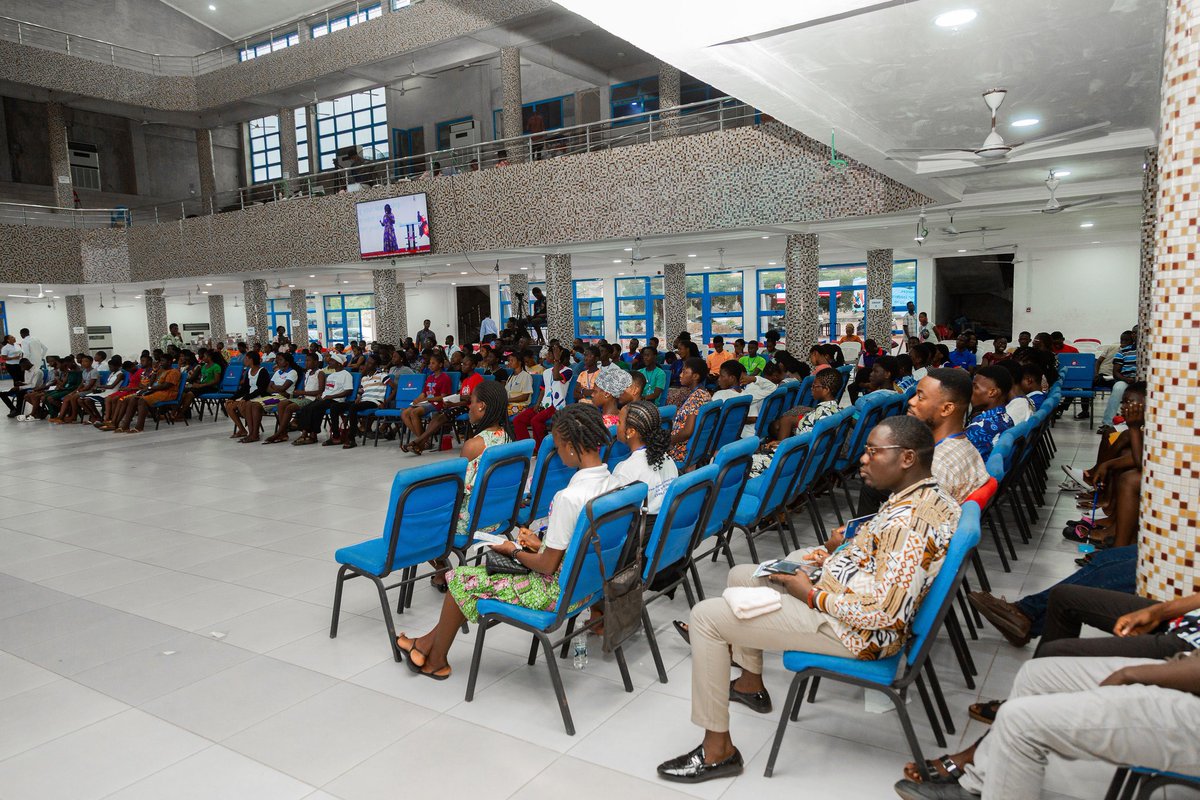 inspiretorisegh's tweet photo. we hosted the second #MeetTheProfessionals session at the Apostolic Resource Conference in Frafraha. Our inspiring panel shared insights on #mentorship, #leadership, and #global opportunities like #Chevening &amp; #YALIWestAfrica. We’re excited to keep building future leaders! https://t.co/dSZ20HEBD6