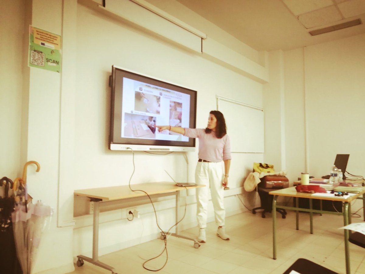 Segunda sesión del curso Habilidades metalingüísticas en E. Infantil y primer ciclo de E. Primaria - Programa Comunicarnos.
Mariana Martín nos plantea cómo trabajar la conciencia silábica.
<a href="/CEPdeSevilla/">CEP de Sevilla</a> <a href="/FormacProfAnd/">Servicio de Planes de Formación</a> <a href="/siembraestrell1/">siembraestrellas🍏💚🌈</a>