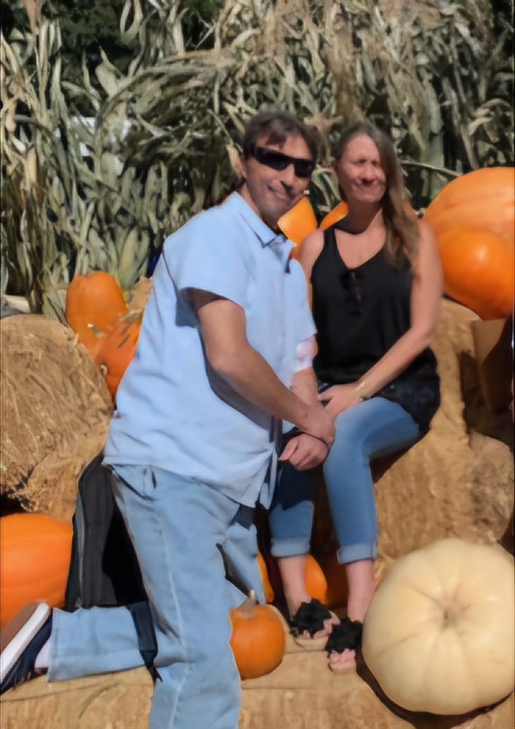 baker_girlie's tweet image. My husband's oncologist called w/results of his latest scans. Not good news. My husband's cancer is aggressive &amp;amp; I may not have much more time w/him.  He said at least I will be here to vote for Trump. 
Can I please get some prayers for my brave #MAGA Patriot 
husband. 🙏💙