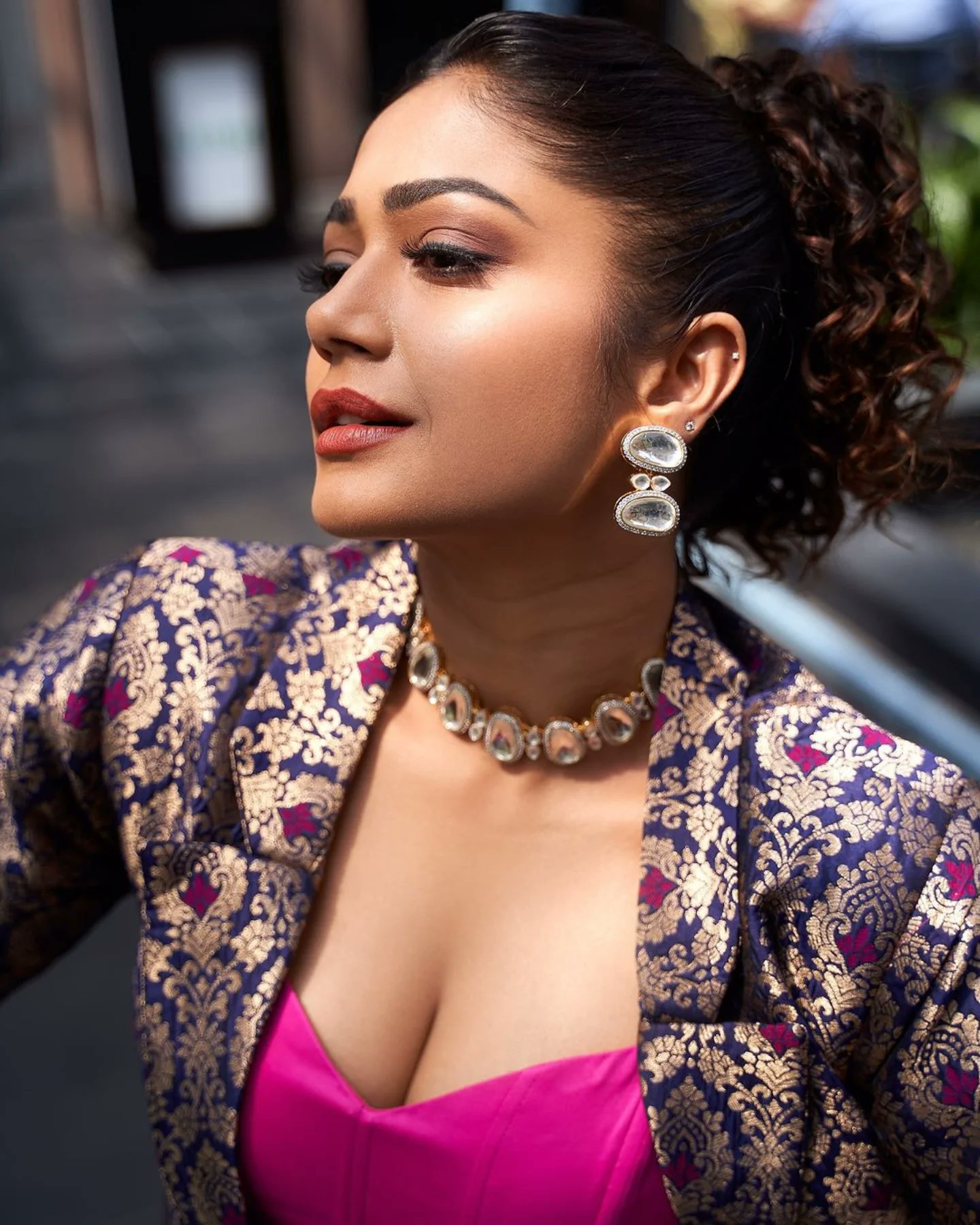 GbJc1AzbwAA0Ps3?format=jpg&name=large