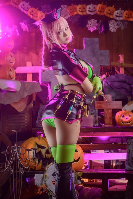 Twitterのコスプレ画像16