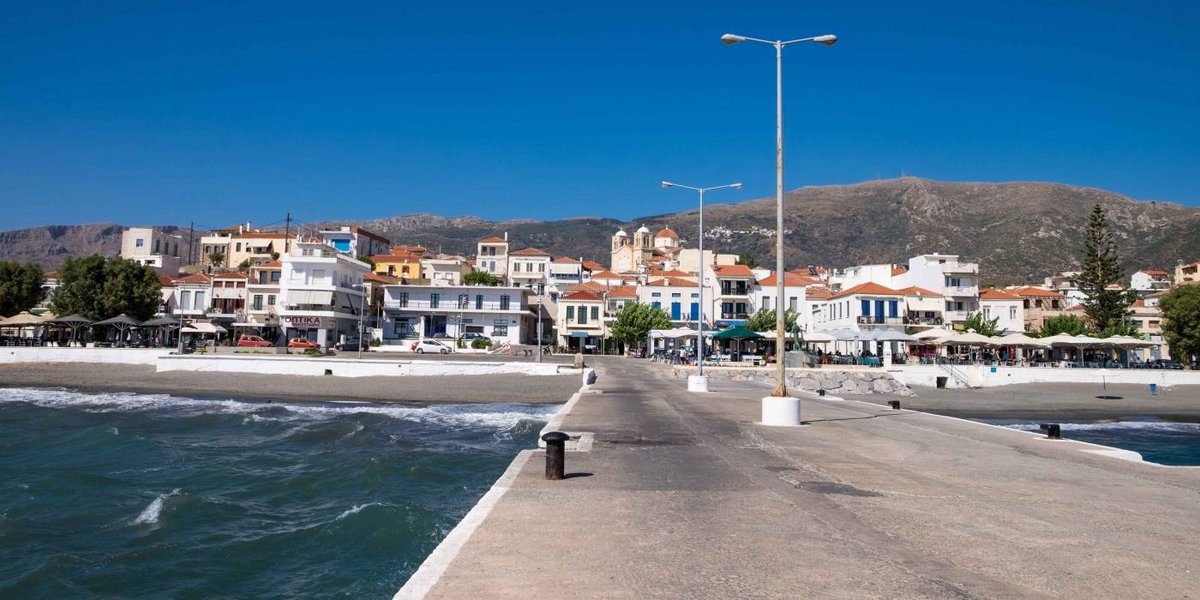 #refugeesgr #antireport #Σπάρτη 
Νεάπολη (Λακωνία): 62 πρόσφυγες ανάμεσα τους κ παιδιά φιλοξενούνται προσωρινά στο Καρνάγιο.
ΑΜΕΣΗ ΑΝΑΓΚΗ για παιδικές τροφές - μπισκότα, γιαούρτια, κρουασάν, γάλα κλπ.
Επίσης πάνες για μωρά νούμερο 2 και νούμερο 6.