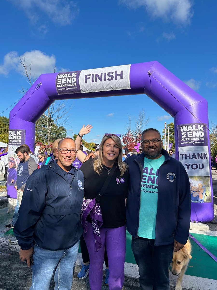 alzheimersmanh's tweet image. Thank you to the MA State Representatives who joined their local #Walk2EndAlz!

@CaroleFiola in Fall River, @RepFrankMoran, @JessicaGiannino and @TeamTram office in Andover, @DWGregoire and @Meg4StateRep in Worcester, @MatMuratore in Plymouth and @RepDanRyan in Cambridge

#ENDALZ