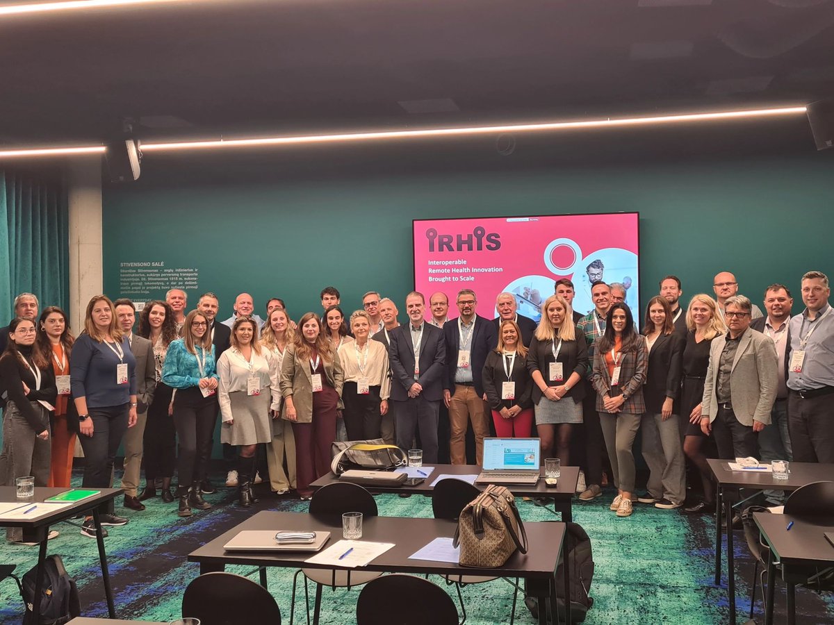 UCAM's tweet photo. 🔬 @UCAM_SENS  se une al proyecto europeo IRHIS. Dotado con 8 millones de euros, desarrollará sensores no invasivos que monitorearán la salud de pacientes en UCI a través de biomarcadores en el sudor

🌍 Con la participación de 21 socios de 7 países, IRHIS busca revolucionar la atención remota en Europa, especialmente en áreas menos desarrolladas. Desde la UCAM, trabajamos para liderar el cambio en la tecnología sanitaria.

📊 Más de 1,000 personas participarán en las pruebas para generar millones de datos, que impulsarán modelos de IA que harán la atención médica remota más precisa y eficiente.

ℹ️  https://t.co/Jn1EcgiTMh