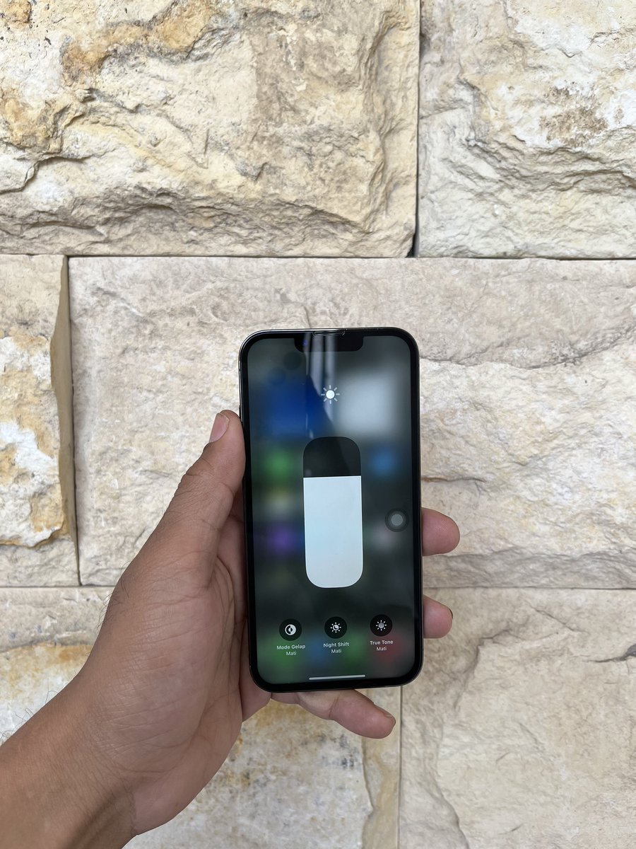 fhardijanto's tweet photo. Jual iphone 13 pro 128gb ibox
Produksi tahun 2022
Baterai health 84% 
Fullset original lengkap (Bonus softcase)
Truetone face id on semua
3utools skor 98 
✅ rekber ijo/orange ready
Lokasi : kediri
#iphone13pro #iphone13 #wts #wtb #zonauang #zonajajan #jualiphone https://t.co/ogmqth5oT5