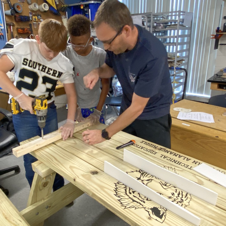 Southern Middle tweet media