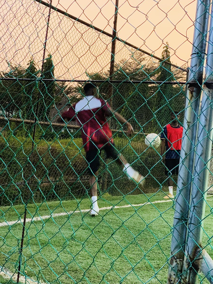 LoftyKhan's tweet photo. It’s game time, let’s ball 🏟️⚽️ https://t.co/6n5FgQLzwy