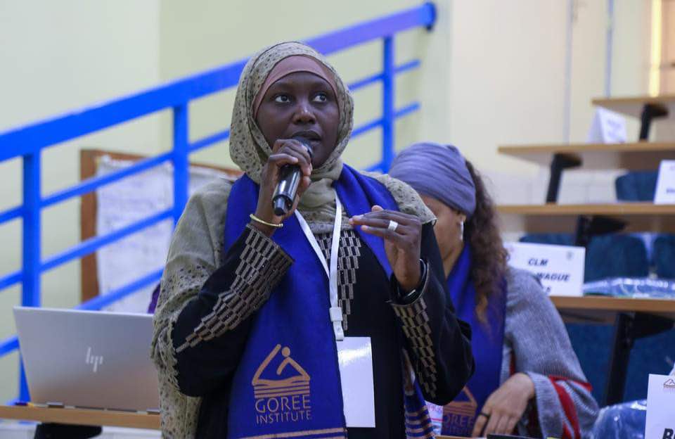 𝗙𝗼𝗿𝘂𝗺 𝗮𝗻𝗻𝘂𝗲𝗹 𝗱𝗲 𝗹𝗮 𝗷𝗲𝘂𝗻𝗲𝘀𝘀𝗲 𝗮𝗳𝗿𝗶𝗰𝗮𝗶𝗻𝗲 : 𝗰𝗵𝗿𝗼𝗻𝗶𝗾𝘂𝗲 𝗱’𝘂𝗻𝗲 𝗰𝘂𝗹𝘁𝘂𝗿𝗲 𝗶𝗻𝘀𝘁𝗶𝘁𝘂𝘁𝗶𝗼𝗻𝗻𝗲𝗹𝗹𝗲 𝗮𝗻𝗰𝗿𝗲́𝗲
Vous avez sûrement des questions sur le #forumdelajeunesse du Gorée Institute: son sens, son historique, les