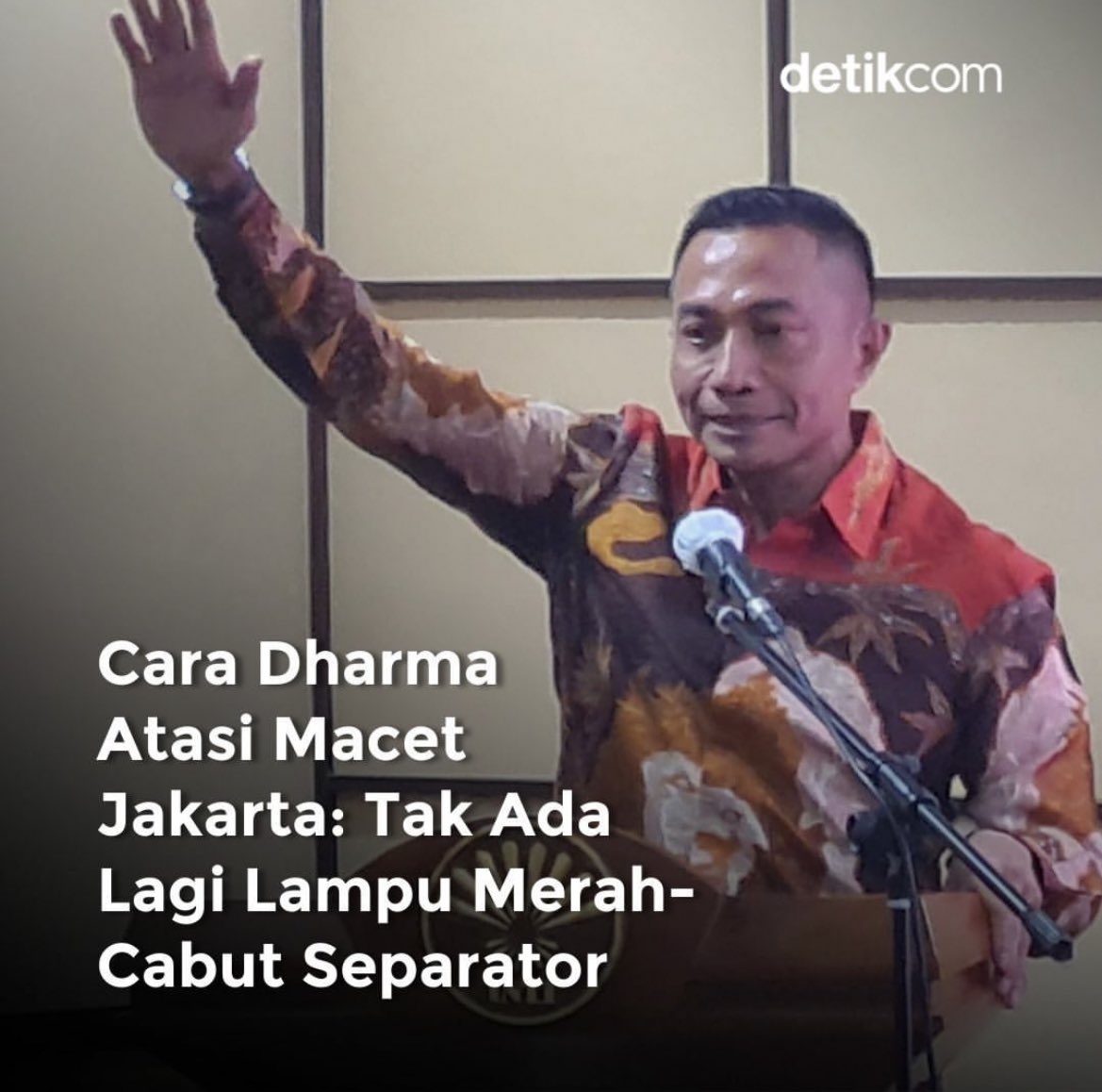 bener pak, hapus lampu merah ganti jadi tanggal merah. biar pada pergi liburan😭