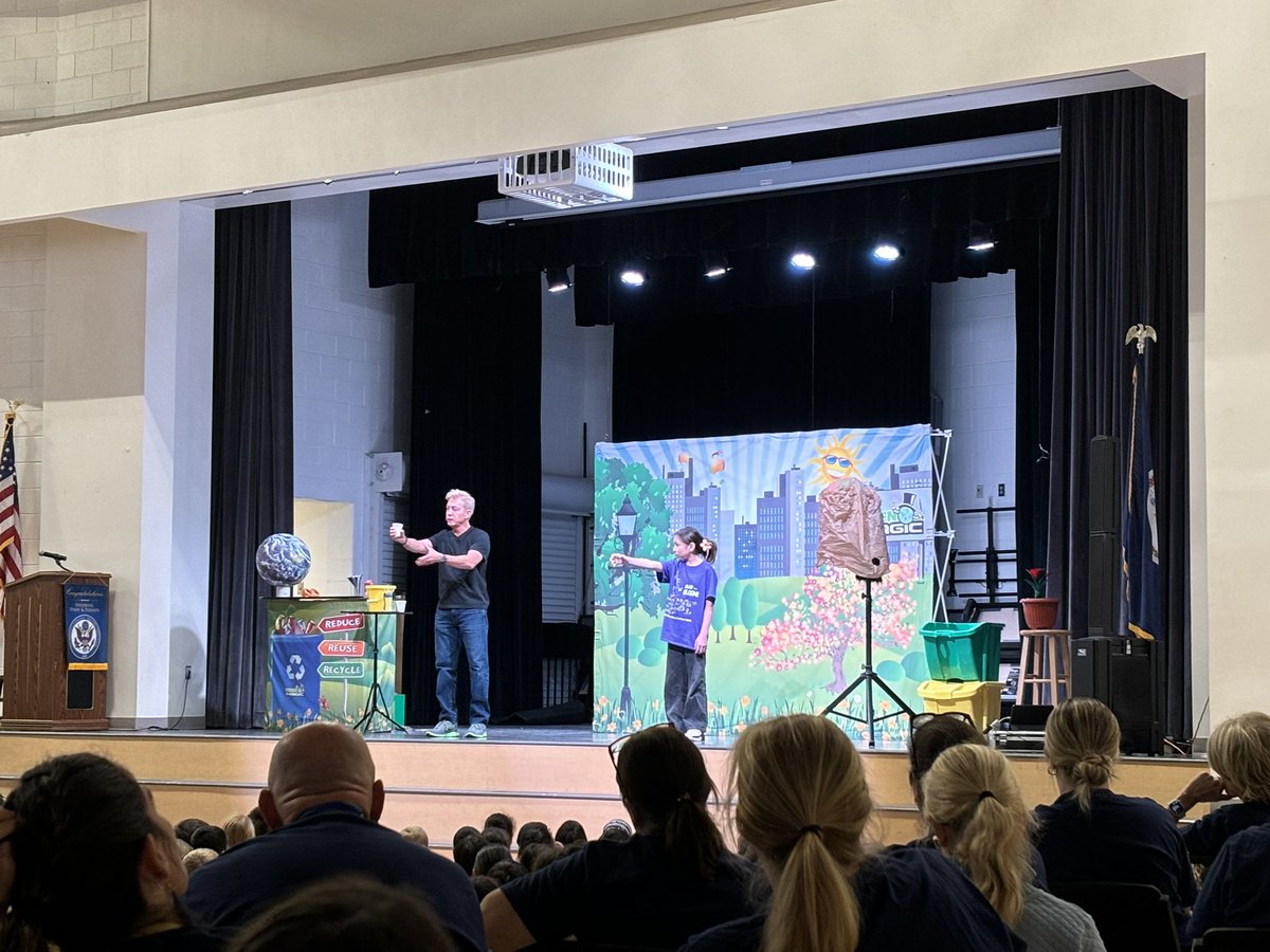 Arlington Traditional School (ATS) (@aps_ats) on Twitter photo We ended our Reading Carnival Day with a performance by Joe Romano and his “Green Magic”! An amazing day celebrating each and every ATS Star reading 50 books over the summer! <a href="/APSVirginia/">Arlington Public Schools</a> We ended our Reading Carnival Day with a performance by Joe Romano and his “Green Magic”! An amazing day celebrating each and every ATS Star reading 50 books over the summer! <a href="/APSVirginia/">Arlington Public Schools</a>
