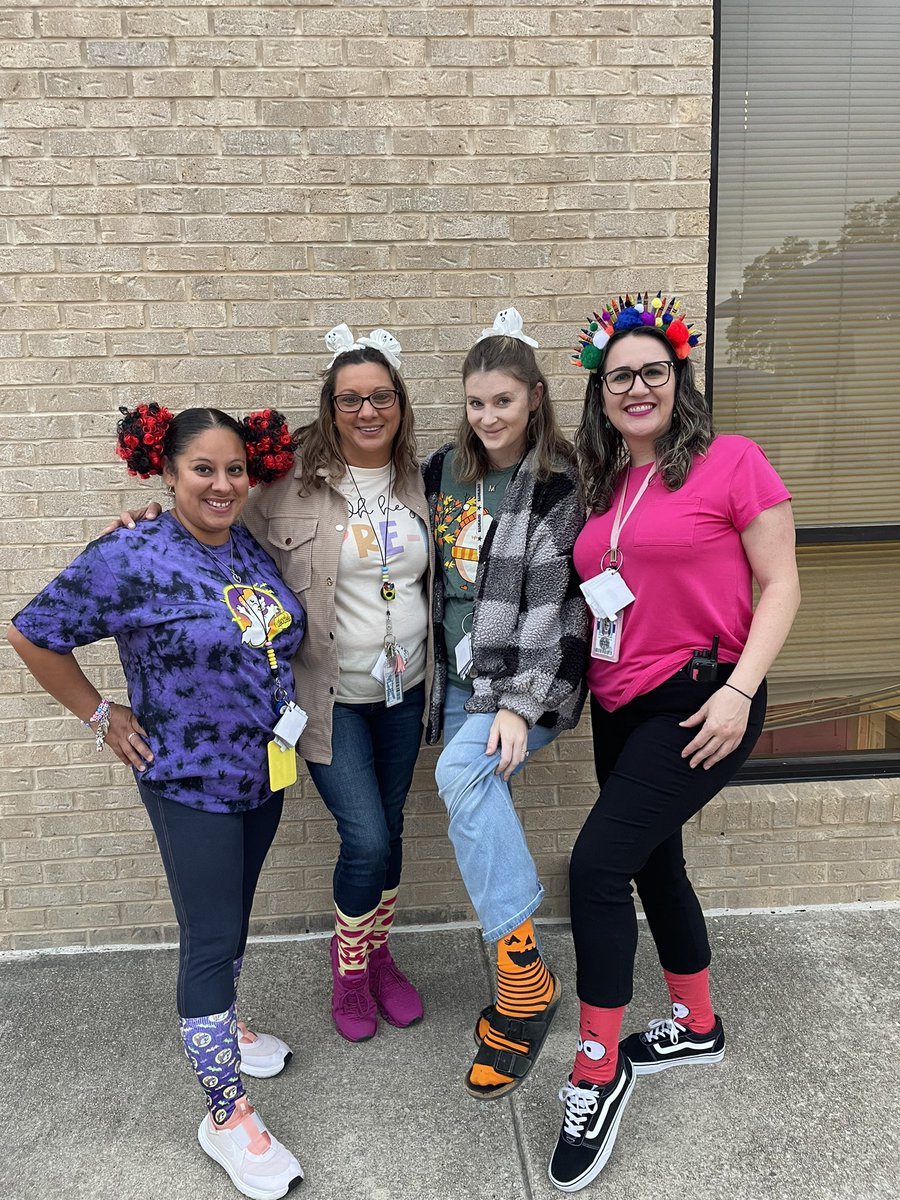 hayley hoelscher (@takeitec_se) on Twitter photo Crazy hair and sock day yesterday 🧦🕷️🕸️🎃 #RedRibbonWeek 2024!! #prek #ecse #collab <a href="/NISD_ECE/">Northside ISD Early Childhood Education</a> <a href="/NISDCody/">Cody Elementary</a> Crazy hair and sock day yesterday 🧦🕷️🕸️🎃 #RedRibbonWeek 2024!! #prek #ecse #collab <a href="/NISD_ECE/">Northside ISD Early Childhood Education</a> <a href="/NISDCody/">Cody Elementary</a>