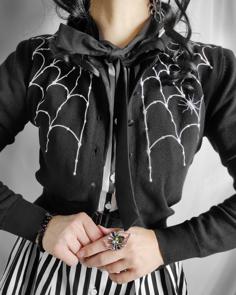 RoRoxBoutique's tweet image. We&apos;re catching spooky feelings with @Hekate_nocturnal 🕸🕷

#SpookyFashion #SpookyLife #HalloweenFashion #SpookyLifestyle #GothicStyle