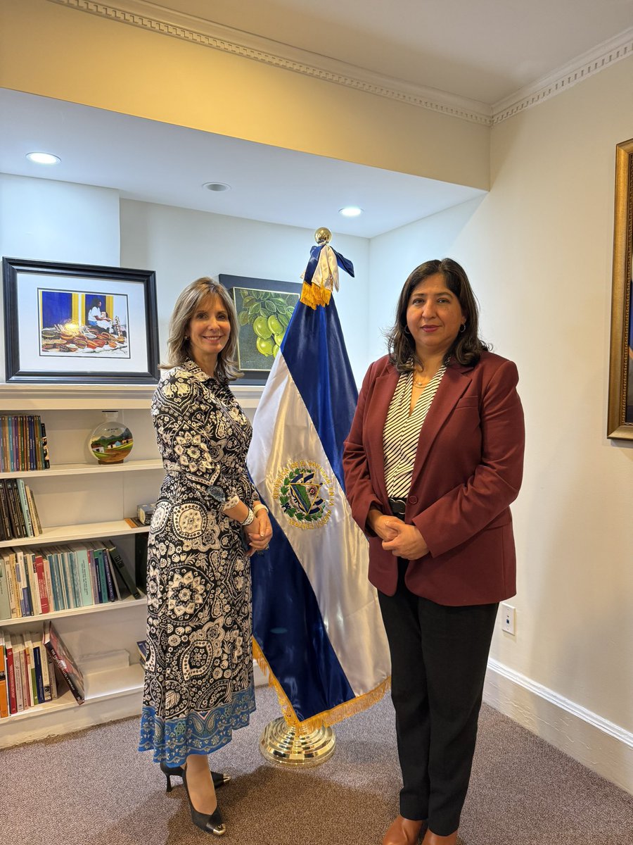The Trust for the Americas (@trust4americas) on Twitter photo 📢 Nuestra CEO, <a href="/eddleman_linda/">Linda Eddleman</a> , se reunió con la Embajadora <a href="/WendyACVdo/">Wendy Acevedo</a> para dialogar sobre el impacto de nuestros proyectos de inclusión social y económica en El Salvador. Gracias al apoyo de nuestros aliados del sector privado, continuamos trabajando juntos para ampliar 📢 Nuestra CEO, <a href="/eddleman_linda/">Linda Eddleman</a> , se reunió con la Embajadora <a href="/WendyACVdo/">Wendy Acevedo</a> para dialogar sobre el impacto de nuestros proyectos de inclusión social y económica en El Salvador. Gracias al apoyo de nuestros aliados del sector privado, continuamos trabajando juntos para ampliar