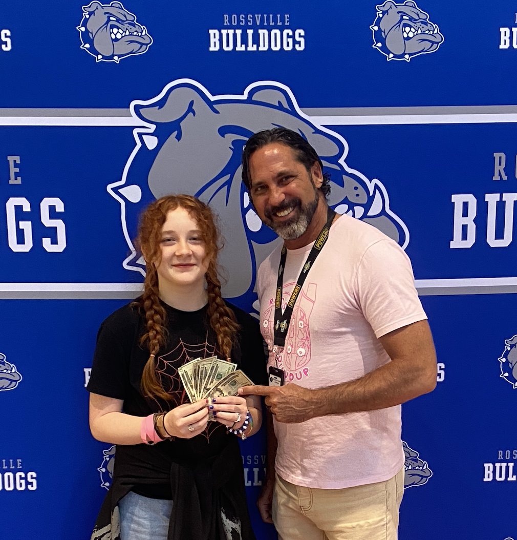 RealRMSBulldogs's tweet photo. It pays to come to school...sometimes literally! Congratulations to Emma Pemberton on winning the $100 perfect attendance raffle for Quarter 1. Thank you for showing up to school EVERY SINGLE DAY!!!π
Go Bulldogs!!!πΎ
#RMSBulldogs #RidgelandReady #CollegeWorkLife https://t.co/EwmqSGNXLw