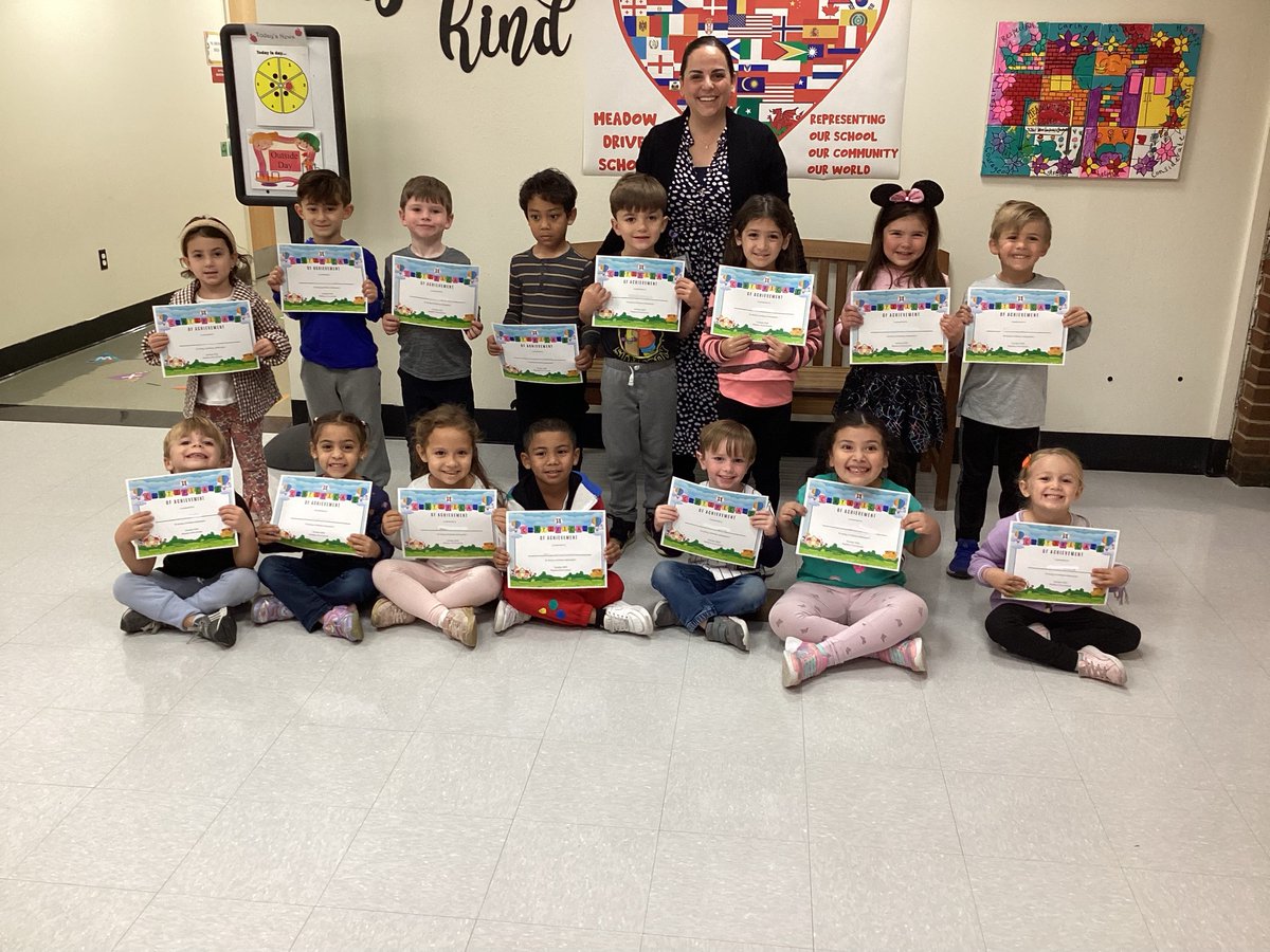 Meadow Drive School (@meadowdriveelem) on Twitter photo Our learners were recognized this month for being kindness ambassadors! Congratulations!!
#MeadowMindsets <a href="/MineolaUFSD/">Mineola UFSD</a> Our learners were recognized this month for being kindness ambassadors! Congratulations!!
#MeadowMindsets <a href="/MineolaUFSD/">Mineola UFSD</a>
