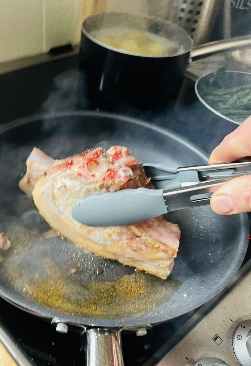 Low Howgill tweet media