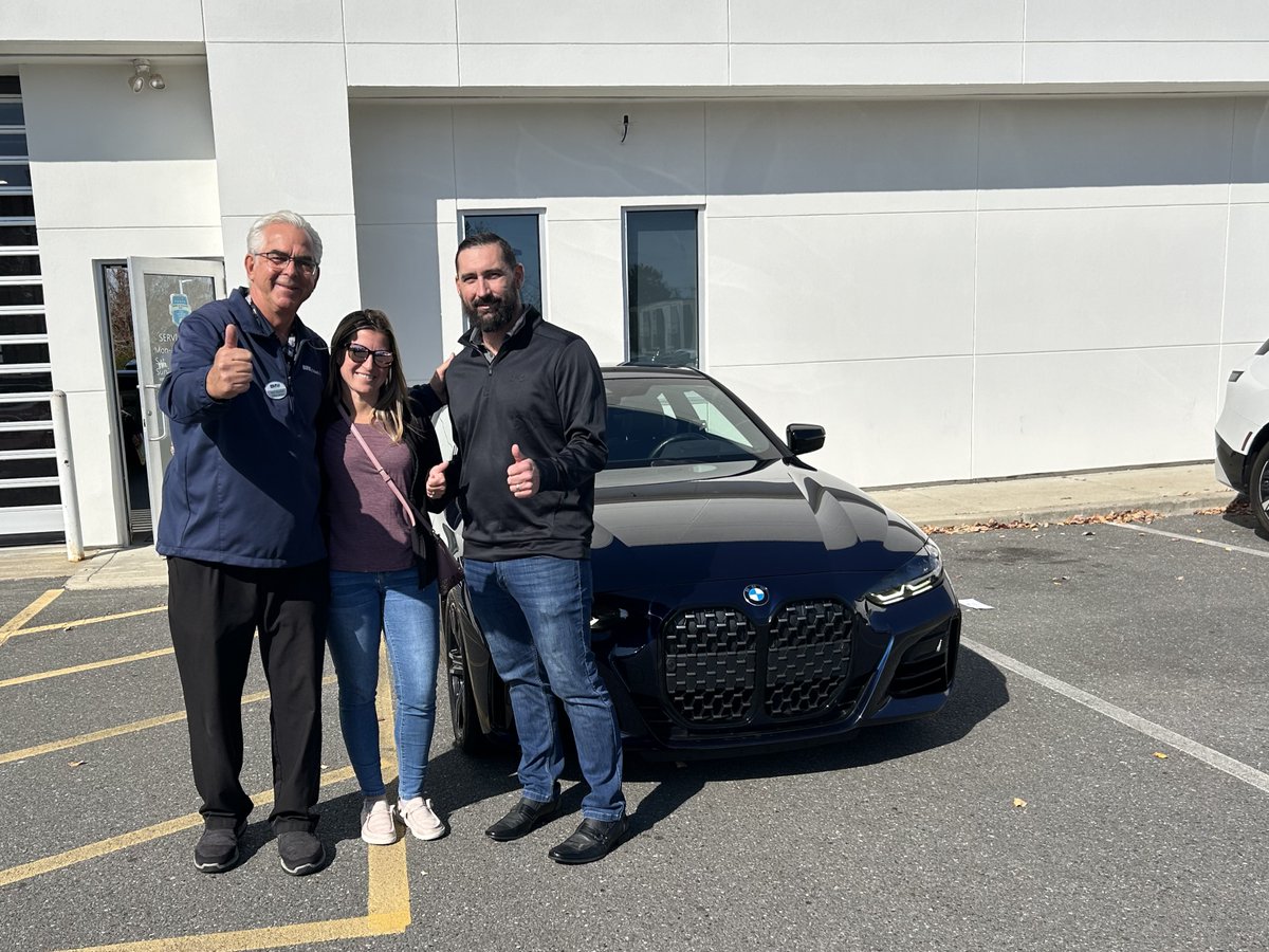 AtlanticCityBMW's tweet photo. Whether you're looking for a pre-owned SUV or a new M-powered, performance machine, our dedicated staff will ensure you drive home with a smile on your face! 😁 #BMW #NewCar #UltimateDrivingMachine #AtlanticCityCars https://t.co/FodCOyKLsv