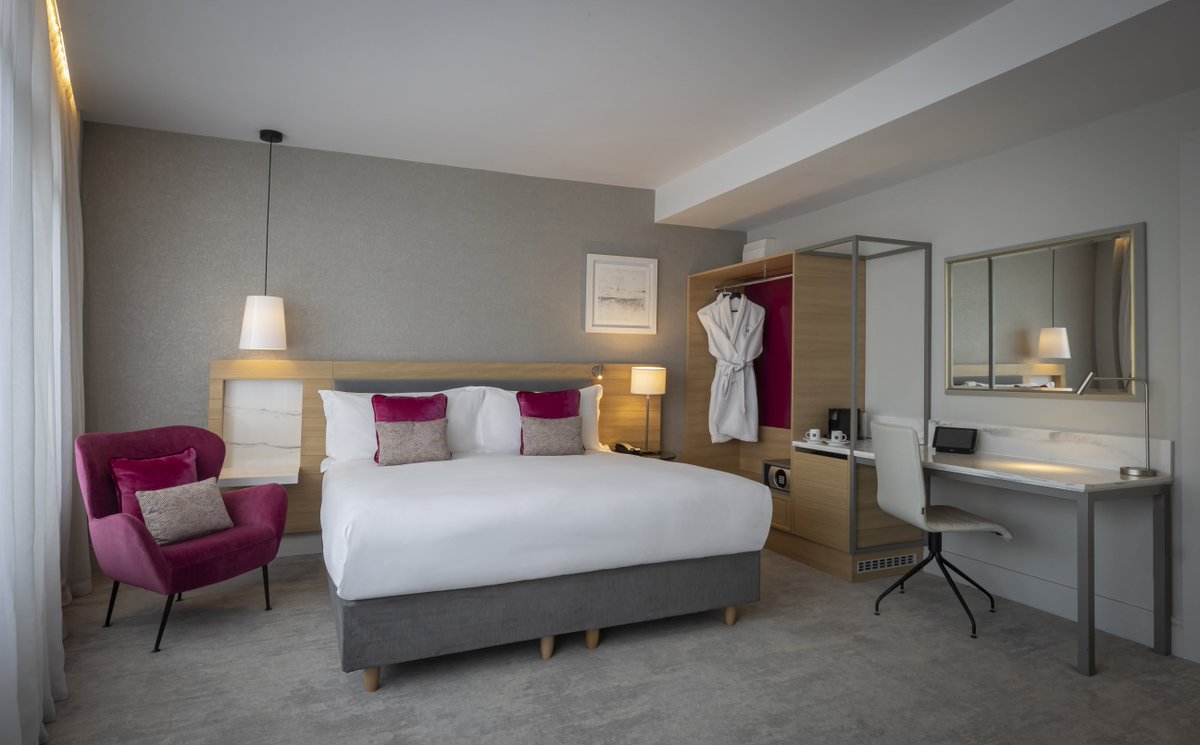 Bank Holiday blues? Book your next break with our Midweeker package. Offer includes early check in, complimentary cocktail and room upgrade 🔥

brnw.ch/21wOeML

#MorganMemories