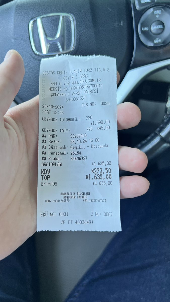 umityazar's tweet photo. Geyikli-Bozcaada feribot ücreti 1635 lira !!!
Dönüştede Bozcaada belediyesinin kestiği 200 lira haraç hariç !
Sanırsınki Venedik’te gondola biniyoruz…
(Venedikte 40 dakikalık gondol ücreti 80 Euro geyikli-Bozcaada seferi ortalama 20 dakika)
@fatihaltayli 
@gestaskurumsal https://t.co/d6LgxhB7hd