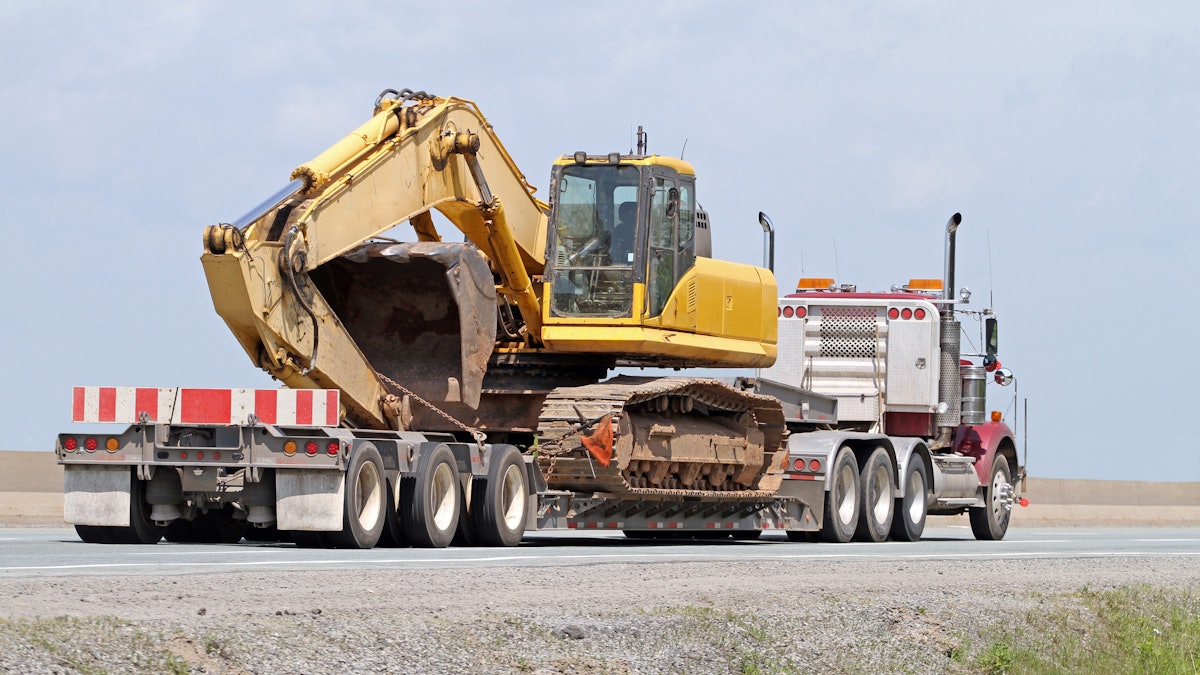 Stolen Excavator Recovered After Semi Hits Overpass in Detroit dlvr.it/TFtjyL