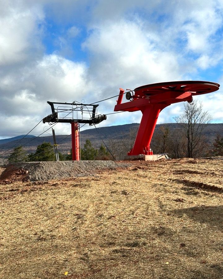 Haul rope splice for the Otis Quad? Complete. ✅ 

We’re on track with our Epic Lift Upgrade projects and can’t wait to see the Otis Quad and the Broadway Express in action this winter. 🏂

Grab your Epic Pass before prices go up Nov. 17. bit.ly/3jWLMxk

#Hunter65