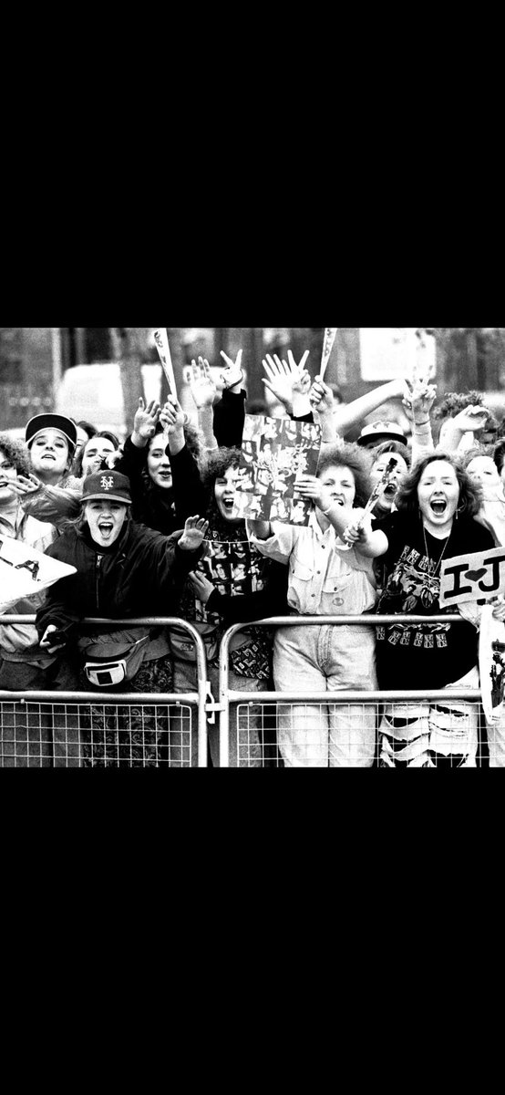 Martin Knight tweet media