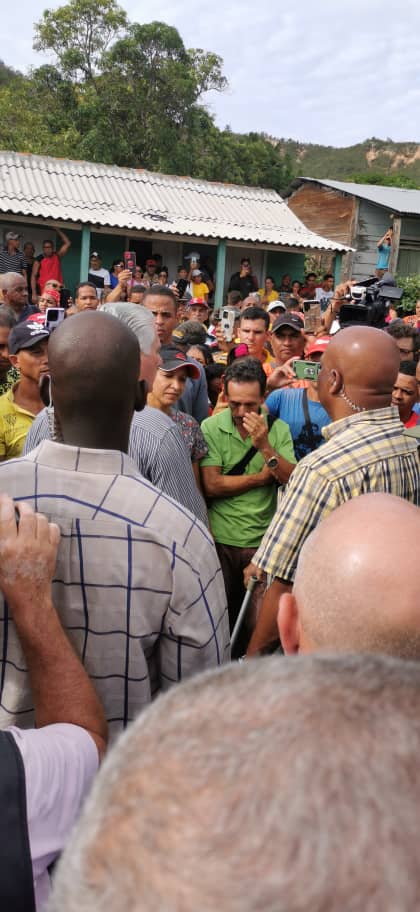 yoeaberob1's tweet photo. #Imías, sitio por donde inició la ruta de #Martí, visitada por nuestro Comandante #Fidel, hoy recibe a @DiazCanelB.
Esta tierra hermana hombres y generaciones.
#UnidosXCuba 
#GuantánamoSeRecupera
#JuntosPodemosMás https://t.co/Laz3zr6ADO