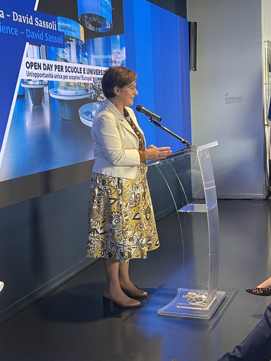 Parlamento europeo tweet media